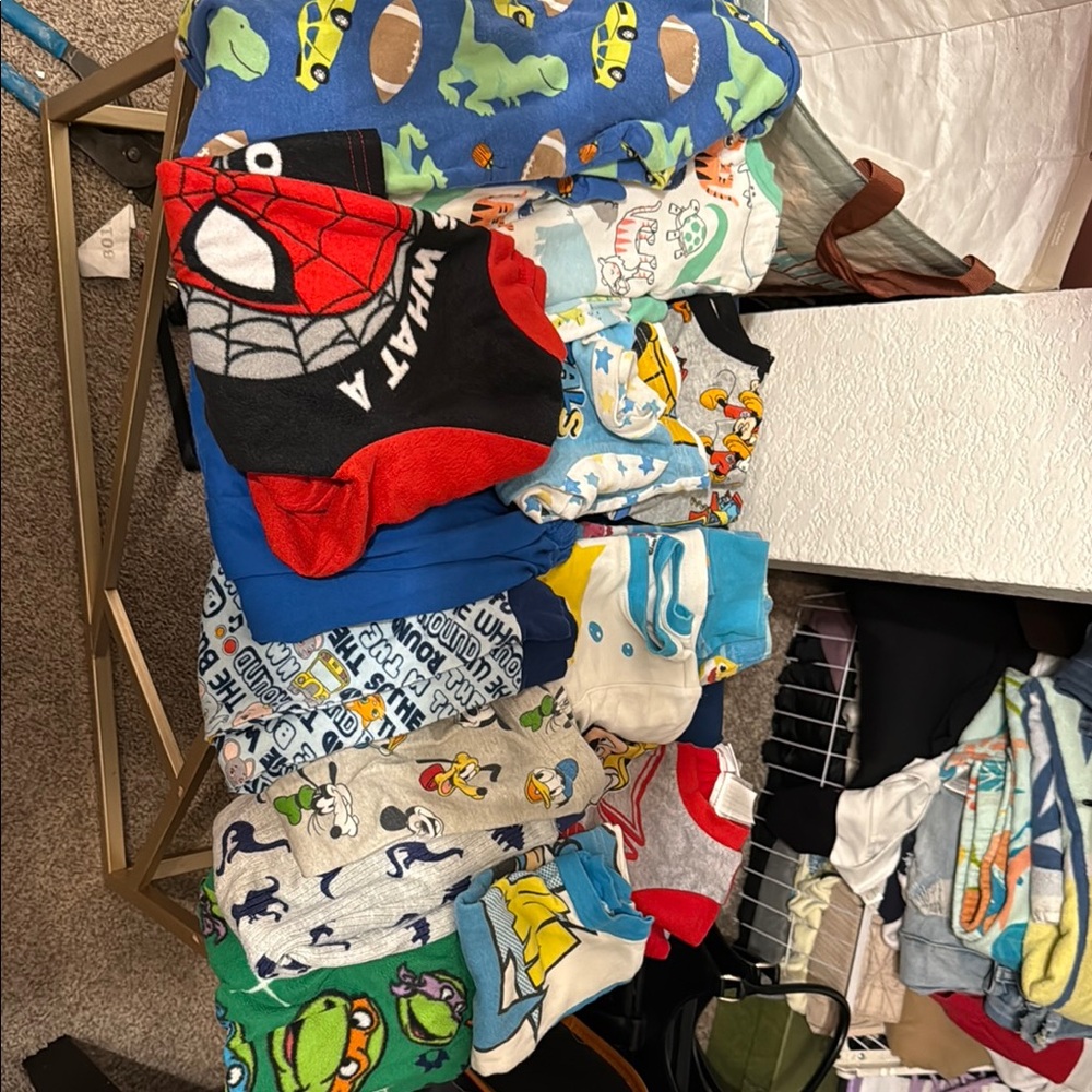 Source Unknown Kids Pajamas - Colorful Assortment